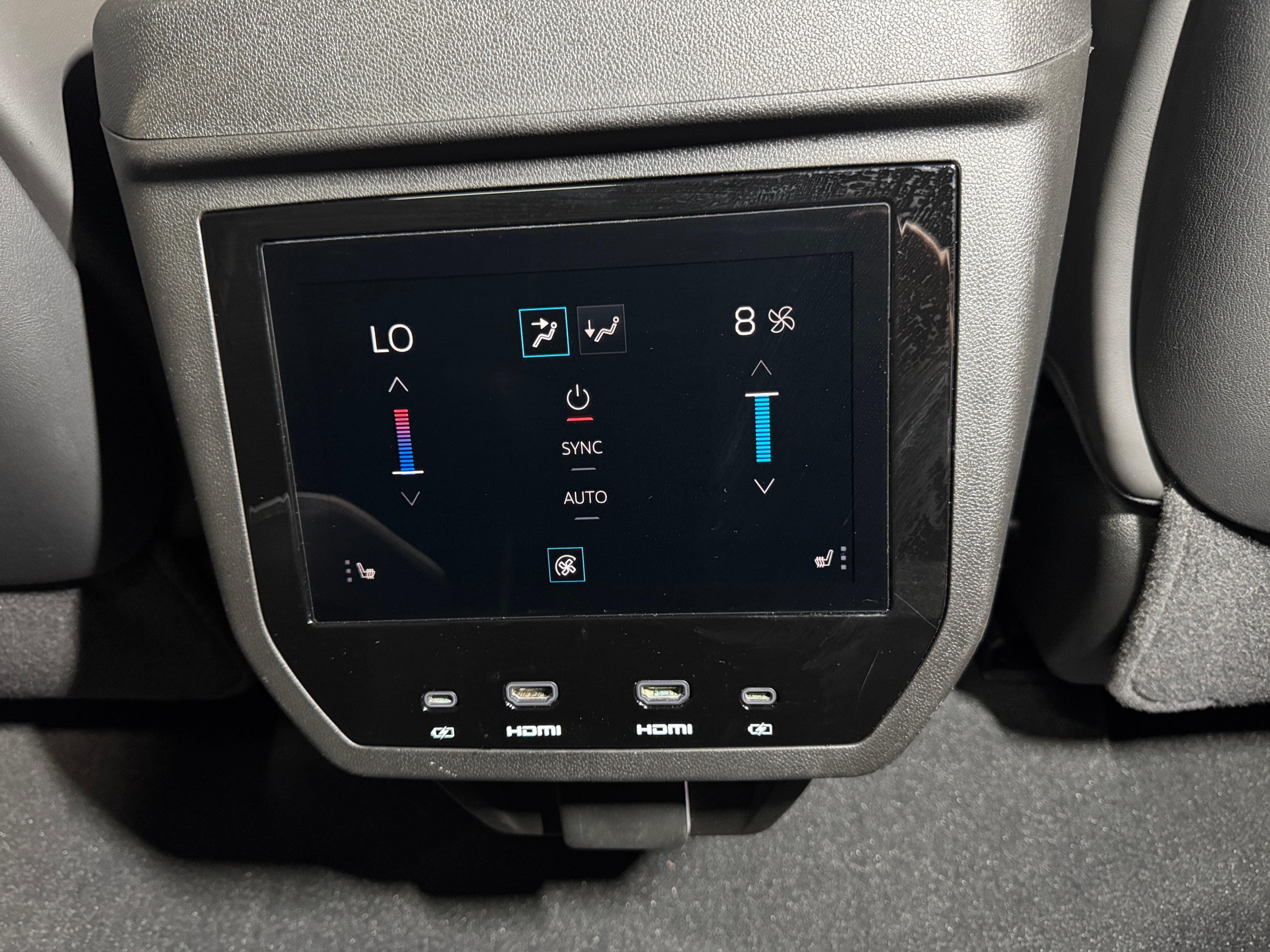 gmc yukon xl 2025 1GKS2WRL1SR321518 image gmc yukon xl 2025 1GKS2WRL1SR321518 image